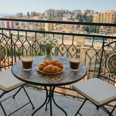 Panoramic Sea-view In Apartment Sanremo